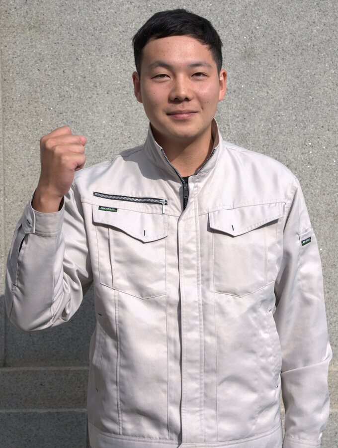 スタッフ 井出翔吾